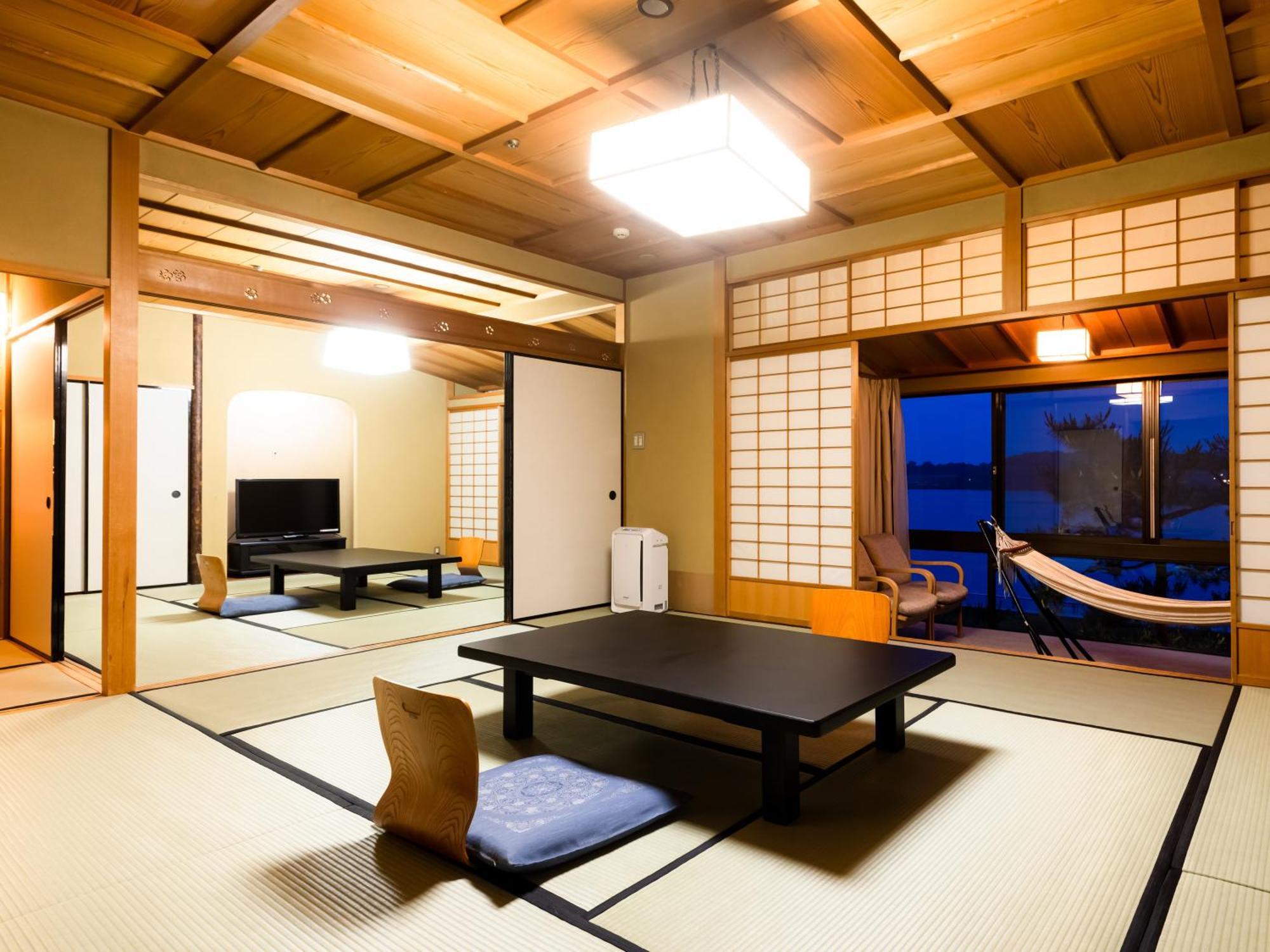 Apa Hotel & Resort Kaga Katayamazu Onsen Kasuikyo Dış mekan fotoğraf